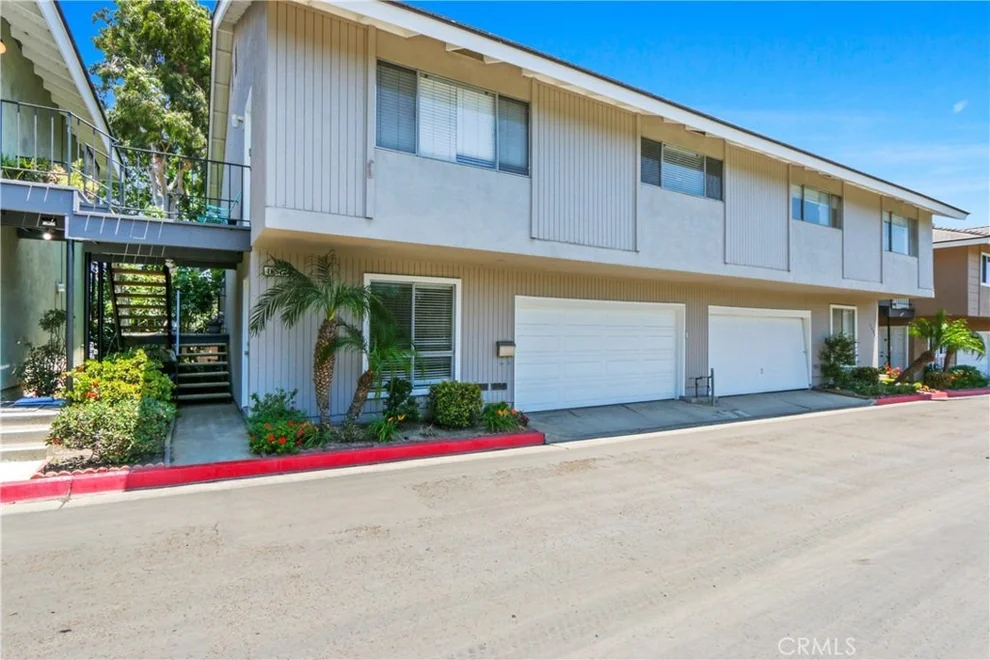 Unit for sale at 16872 Coach Lane, Huntington Beach, CA 92649
