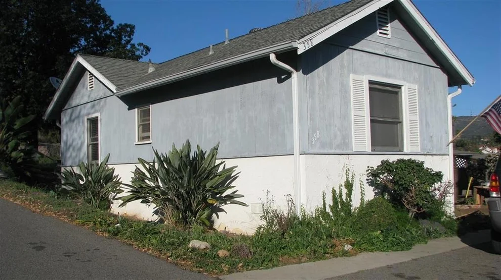 Unit for sale at 358 Beaumont, Vista, CA 92084