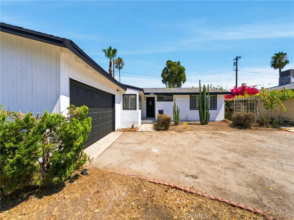 Unit for sale at 12739 Hartland Street, North Hollywood, CA 91605