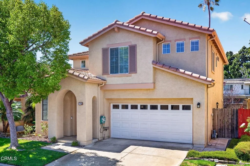Unit for sale at 621 Avenida Magdalena, Camarillo, CA 93010