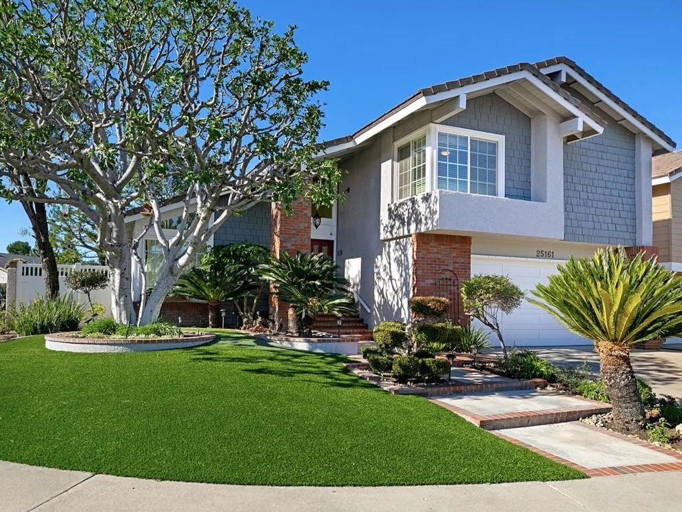 Unit for sale at 25161 Calle Busca, Lake Forest, CA 92630