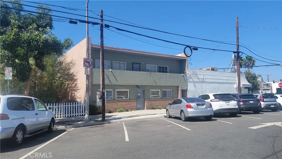 Unit for sale at 341 Bonito Avenue, Long Beach, CA 90802
