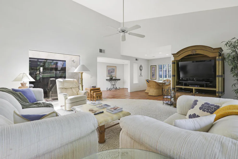 Unit for sale at 17 La Cerra Circle, Rancho Mirage, CA 92270