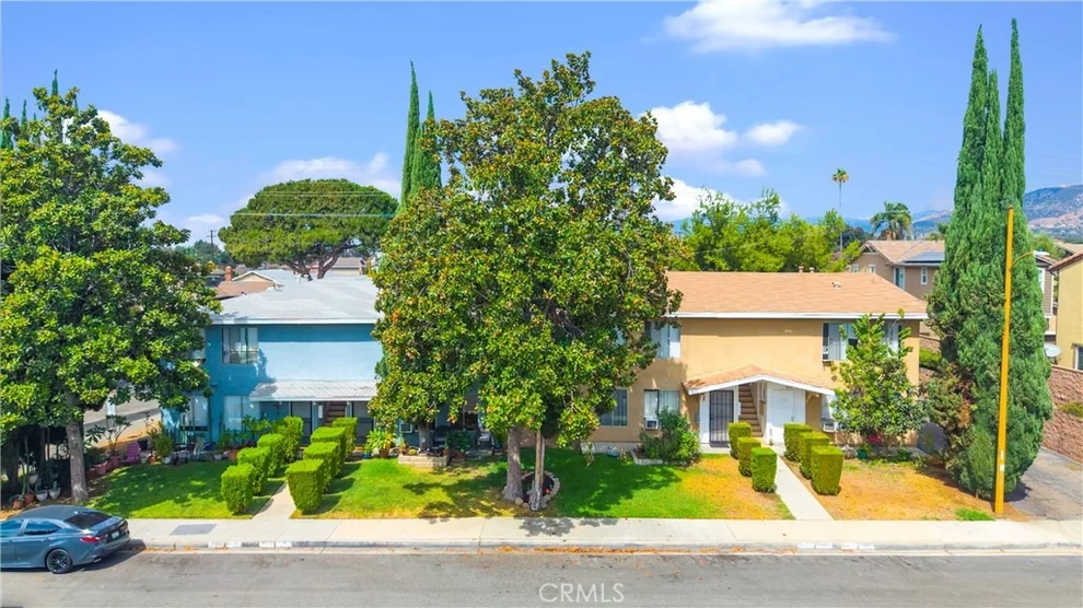Unit for sale at 3401 -3411 Butterfield Avenue, La Verne, CA 91750