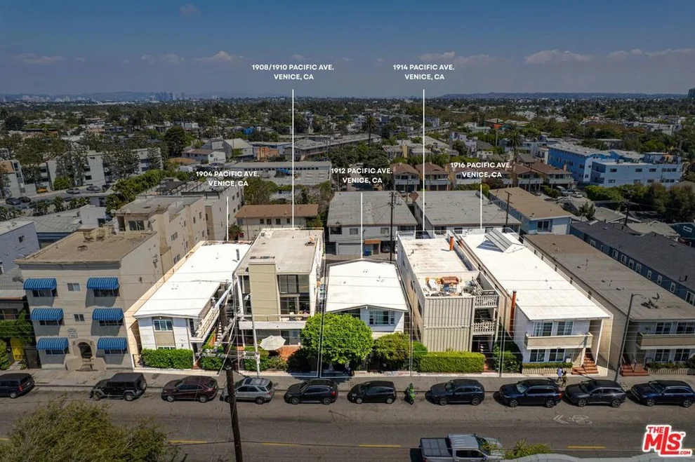 Unit for sale at 1912 Pacific Avenue, Venice, CA 90291