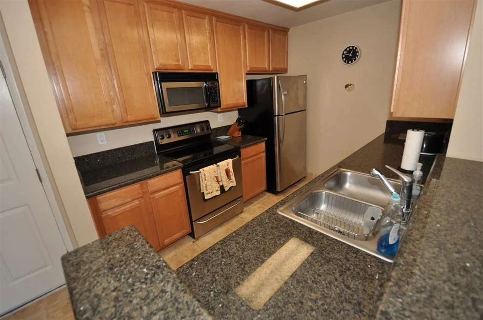Unit for sale at 7160 Shoreline Dr, San Diego, CA 92122
