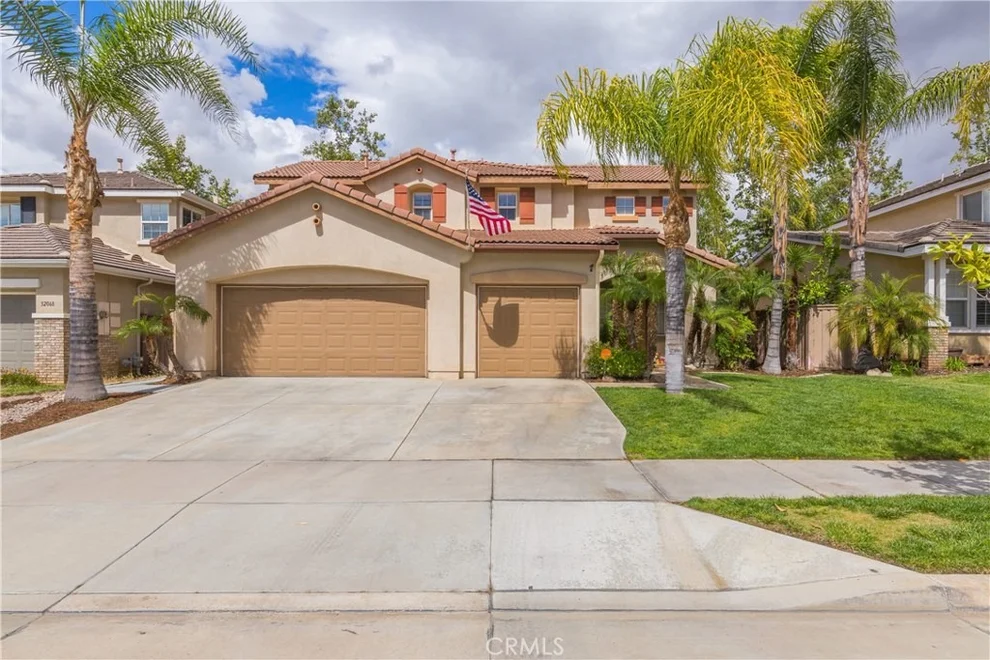 Unit for sale at 32070 Poppy Way, Lake Elsinore, CA 92532