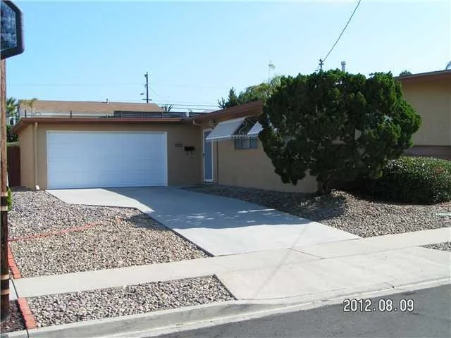 Unit for sale at 4042 Boone Street, San Diego, CA 92117
