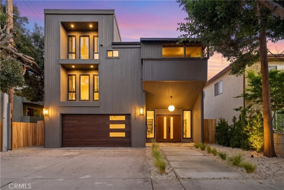 Unit for sale at 11916 Idaho Avenue, Los Angeles, CA 90025