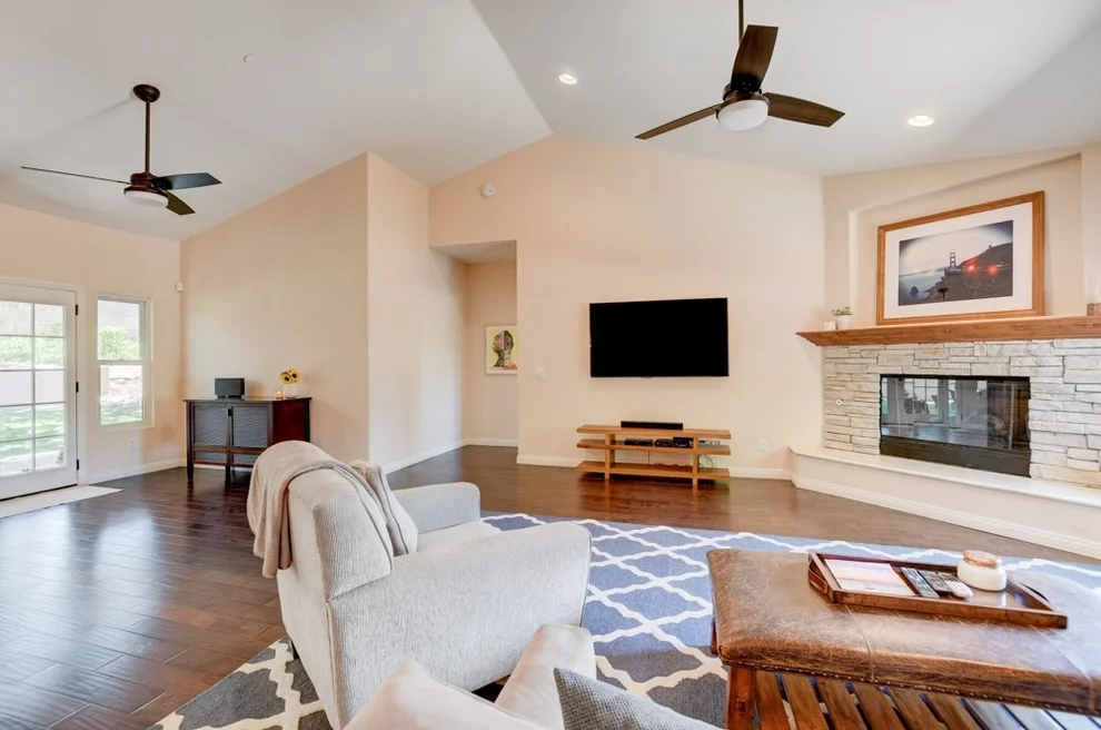 Unit for sale at 14145 Tierra Bonita Rd, Poway, CA 92064