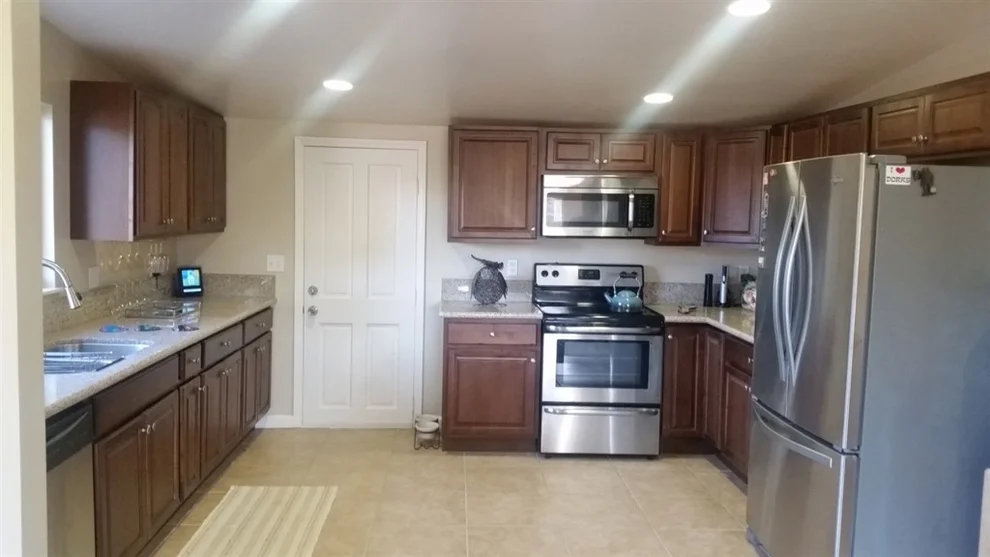 Unit for sale at 1576 Via Paloma, Escondido, CA 92026