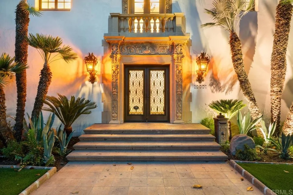 Unit for sale at 1015 Alameda Boulevard, Coronado, CA 92118