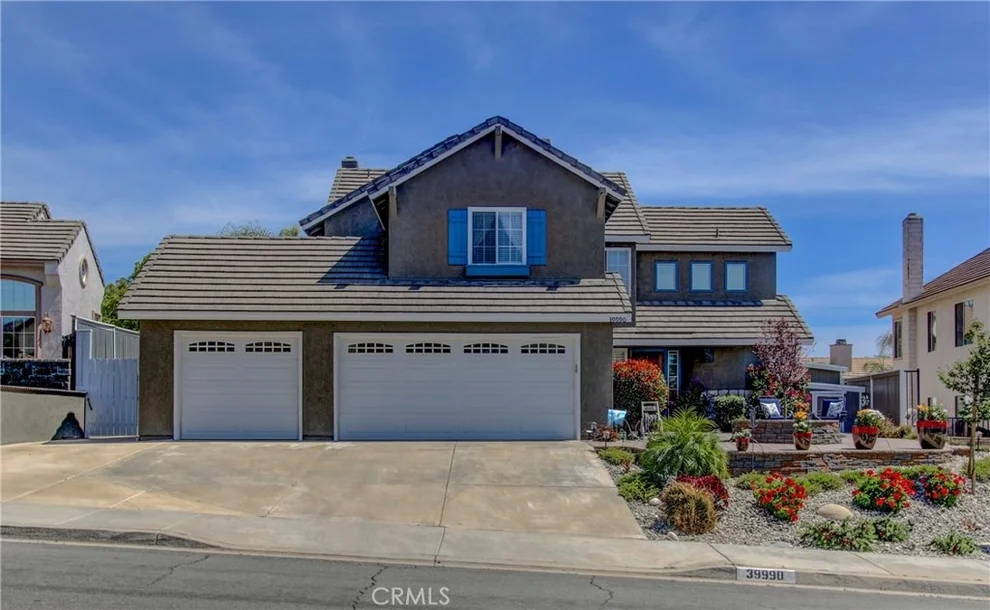Unit for sale at 39990 Spinning Wheel Drive, Murrieta, CA 92562