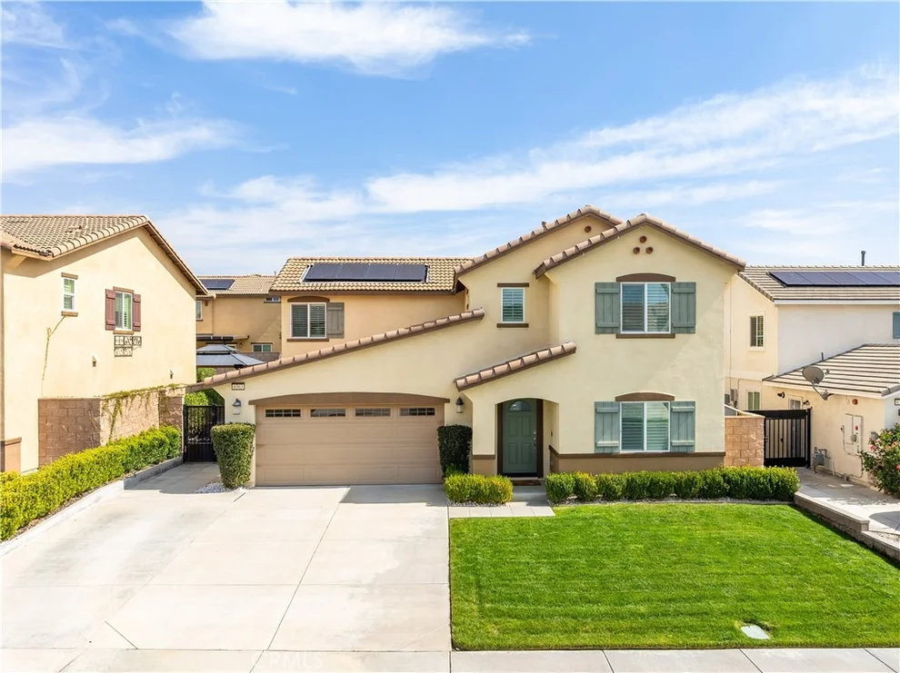 Unit for sale at 6363 Gold Finch, Fontana, CA 92336