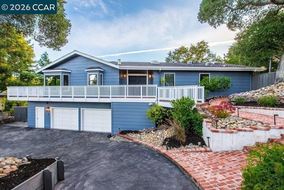 Unit for sale at 9 Valley Court, Orinda, CA 94563