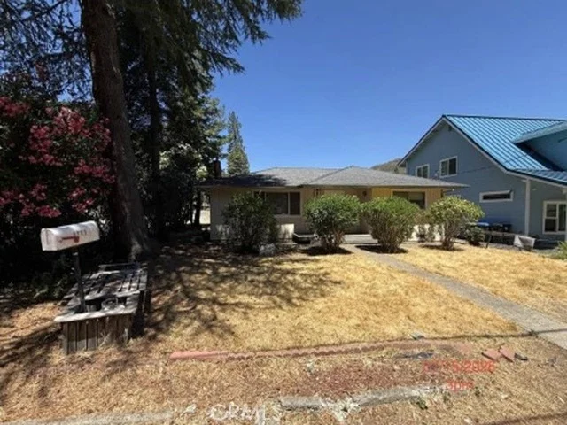 Unit for sale at 9805 Diane, Upper Lake, CA 95485