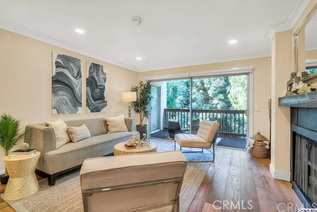 Unit for sale at 3314 Raintree Circle, Culver City, CA 90230