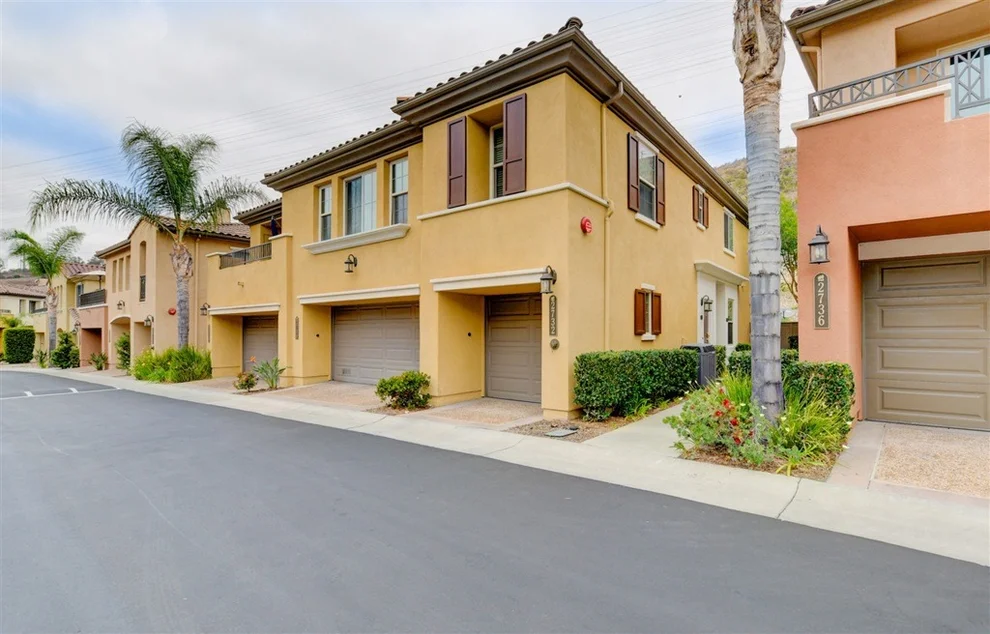 Unit for sale at 2730 Bellezza Dr, San Diego, CA 92108