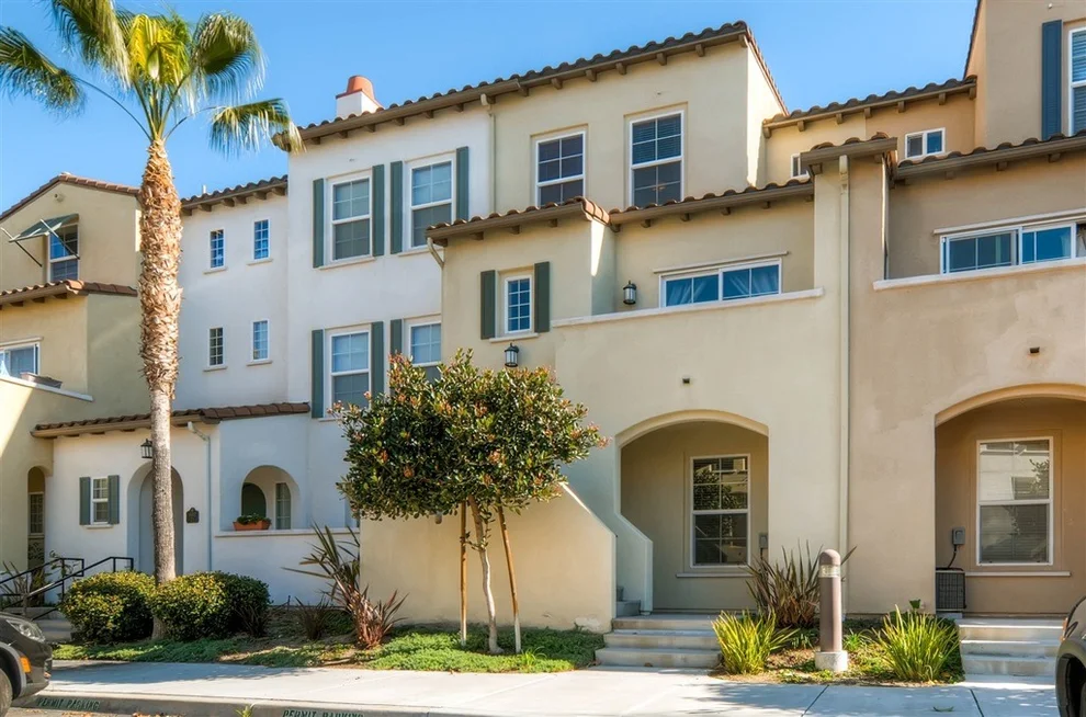 Unit for sale at 16917 Vasquez, San Diego, CA 92127