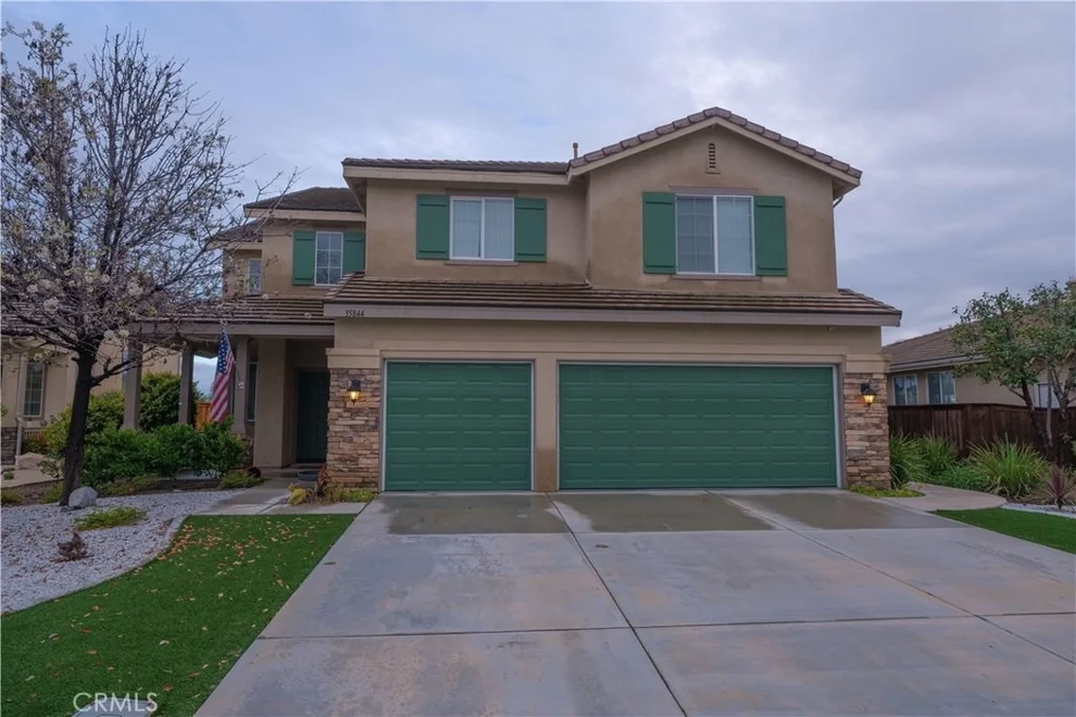 Unit for sale at 35844 Camelot Circle, Wildomar, CA 92595