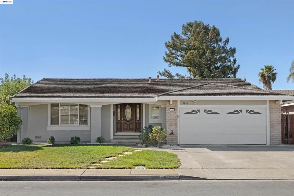 Unit for sale at 3654 Wyndham Dr, Fremont, CA 94536