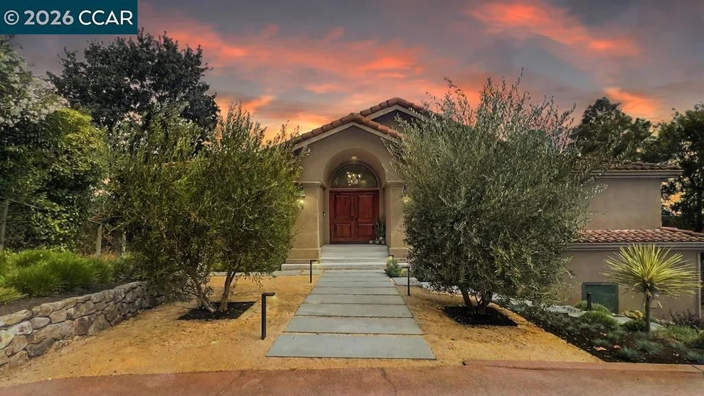 Unit for sale at 800 Hamilton Dr, Pleasant Hill, CA 94523