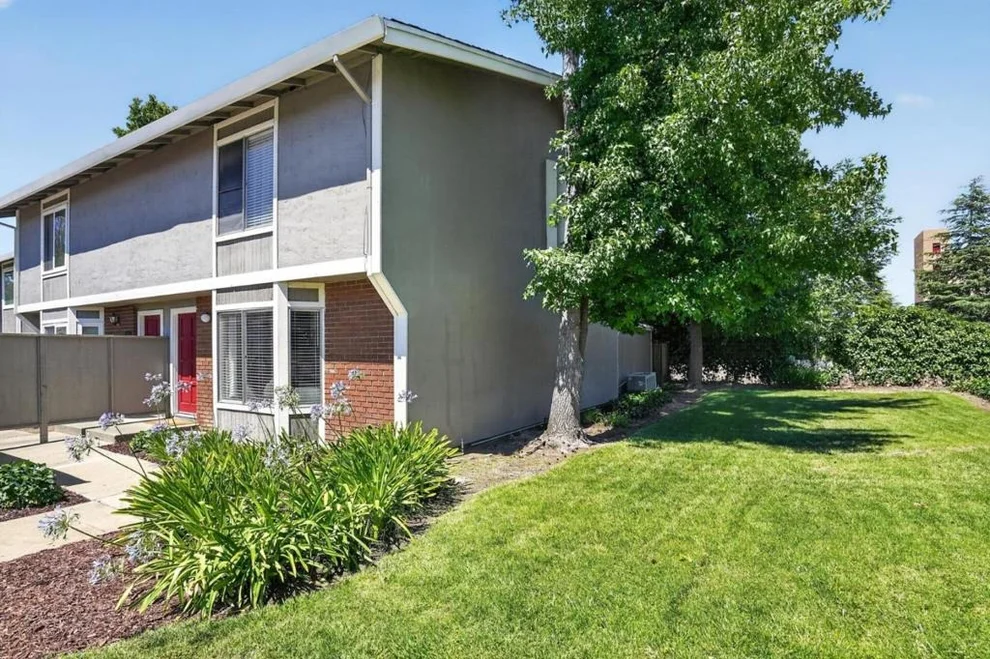 Unit for sale at 832 Royal Ann Lane, Concord, CA 94518