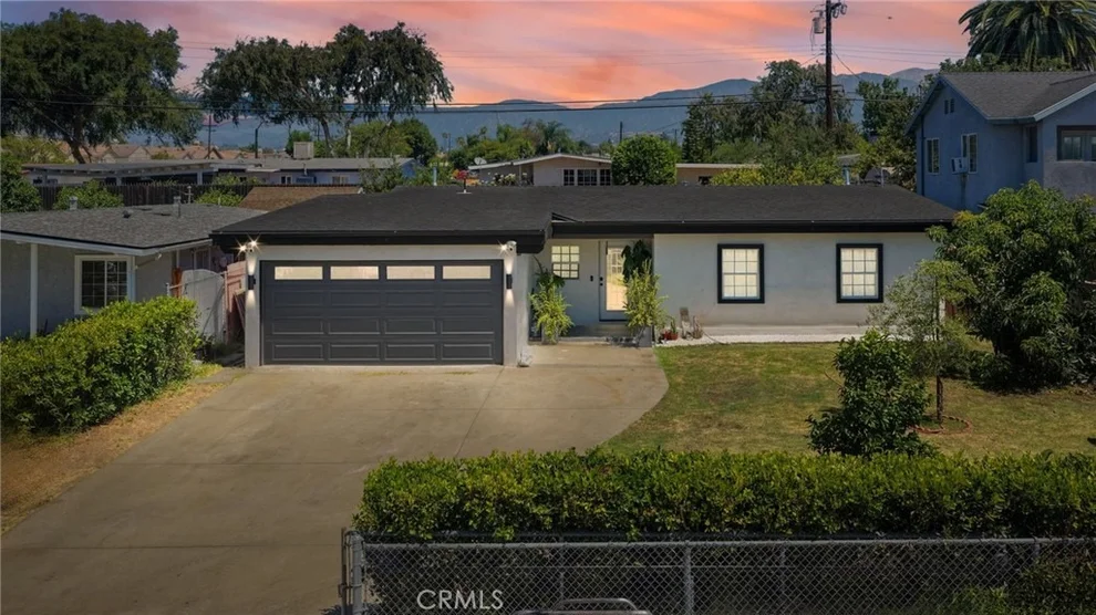 Unit for sale at 923 Hallwood Avenue, Pomona, CA 91767
