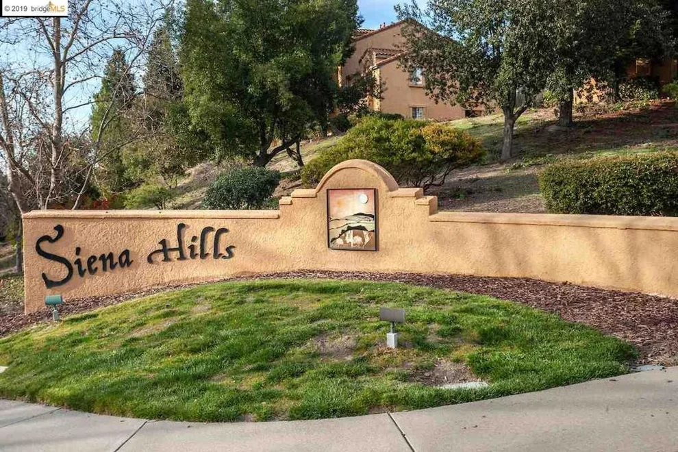 Unit for sale at 805 Watson Canyon Ct, San Ramon, CA 94582