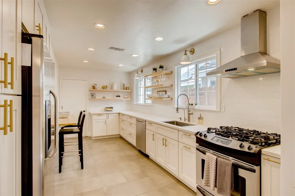 Unit for sale at 10422 Rancho Carmel Dr, San Diego, CA 92128