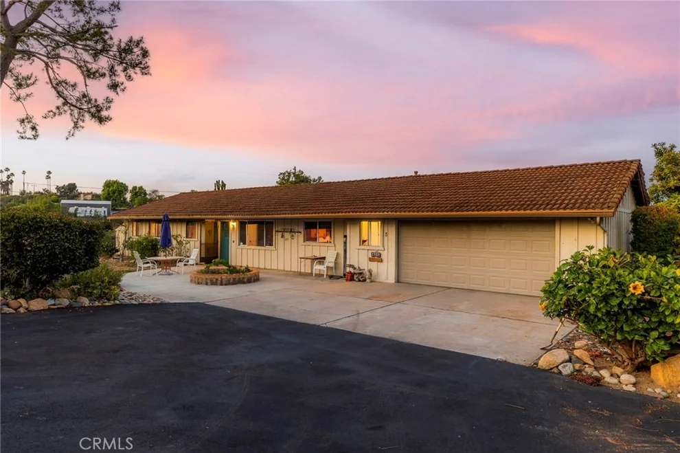 Unit for sale at 3242 Sage Road, Fallbrook, CA 92028