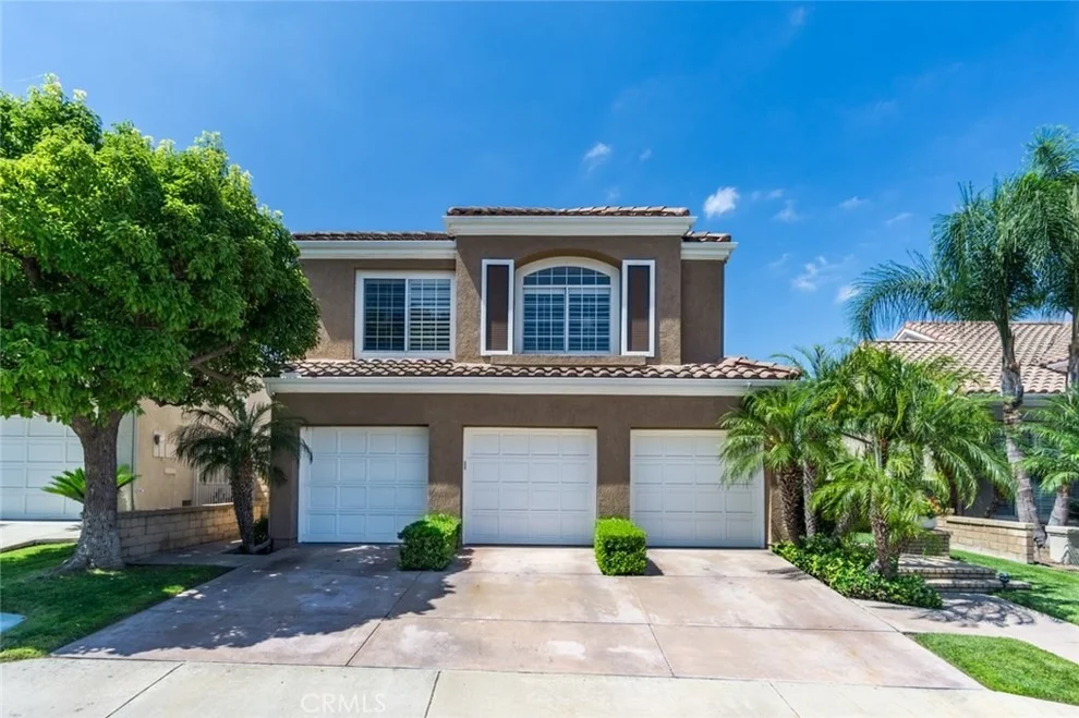 Unit for sale at 8620 E Canyon Vista Drive, Anaheim Hills, CA 92808