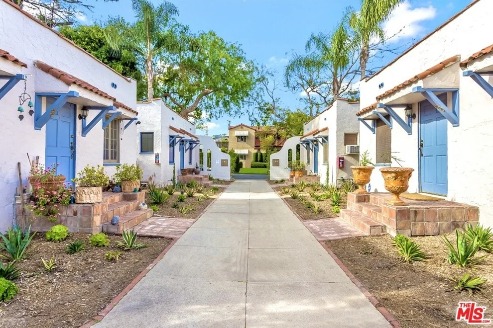 Unit for sale at 8736 Rangely Avenue, West Hollywood, CA 90048
