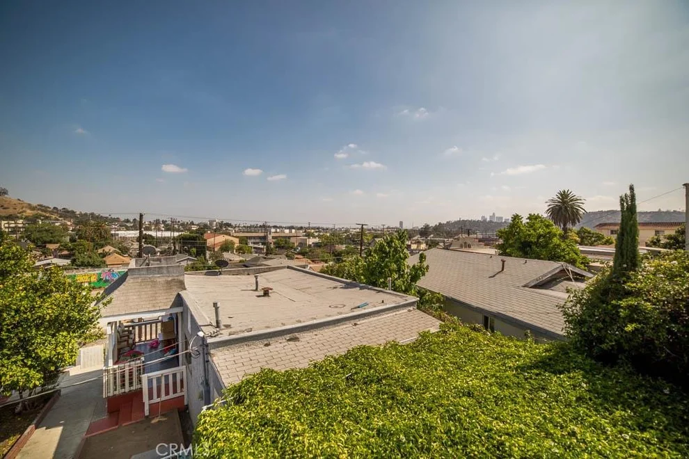 Unit for sale at 3433 3435 N Figueroa Street, Highland Park, CA 90065