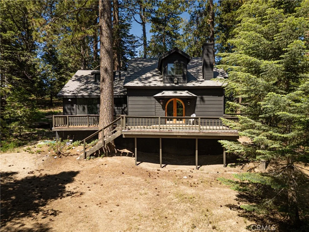Unit for sale at 504 Millburn, Lake Arrowhead, CA 92352
