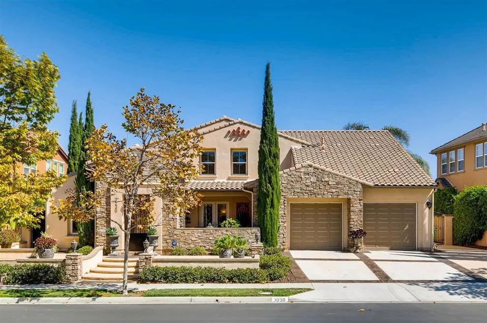 Unit for sale at 3230 Sitio Oceano, Carlsbad, CA 92009