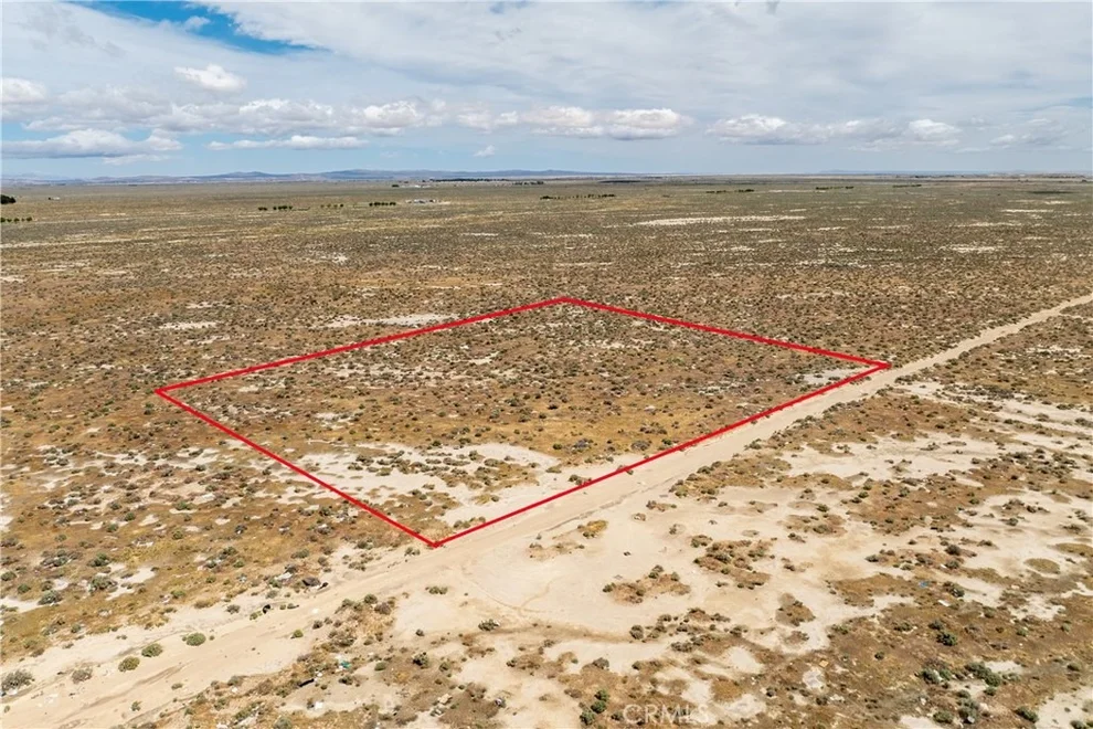 Unit for sale at 0 Avenue G8, Lancaster, CA 93536