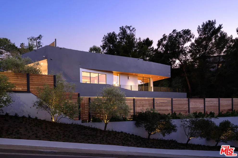 Unit for sale at 17335 Tramonto Drive, Pacific Palisades, CA 90272