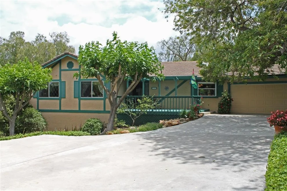 Unit for sale at 240 Ohearn Rd, Fallbrook, CA 92028