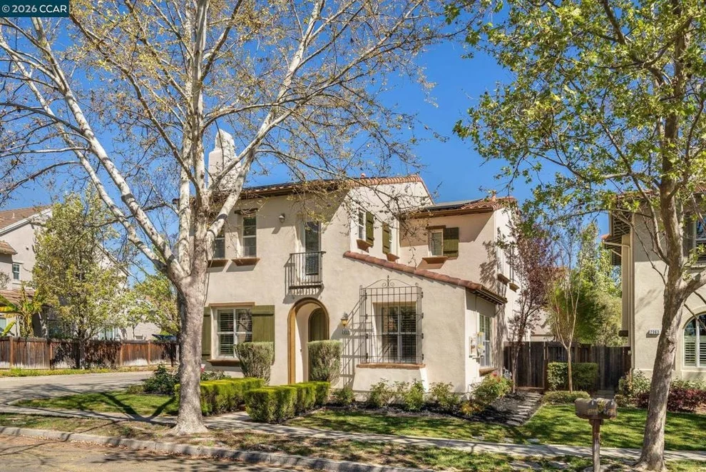 Unit for sale at 2359 Magnolia Bridge Dr, San Ramon, CA 94582