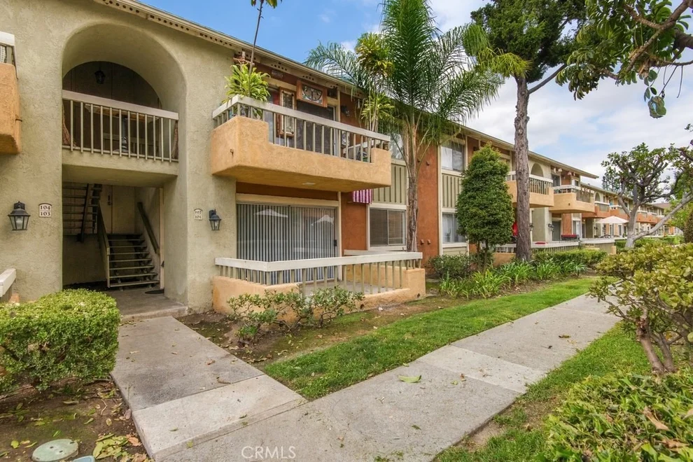 Unit for sale at 16040 Leffingwell Road, Whittier, CA 90603