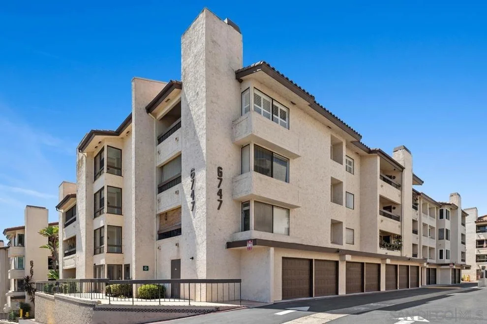 Unit for sale at 6747 Friars Rd, San Diego, CA 92108