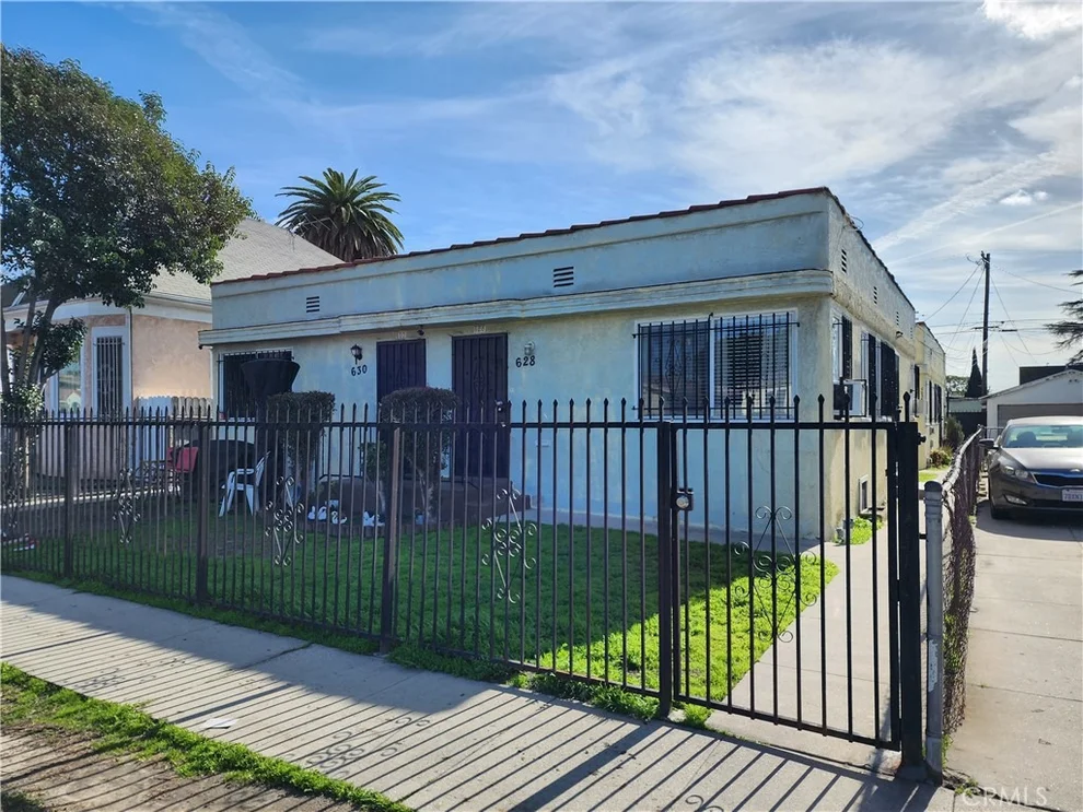 Unit for sale at 628 630 E 76th Street, Los Angeles, CA 90001