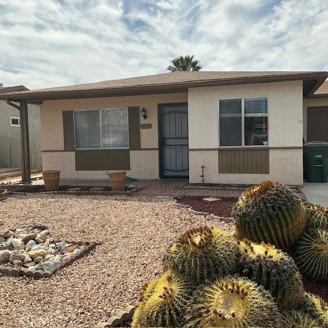 Unit for sale at 601 Corona Street, Hemet, CA 92545