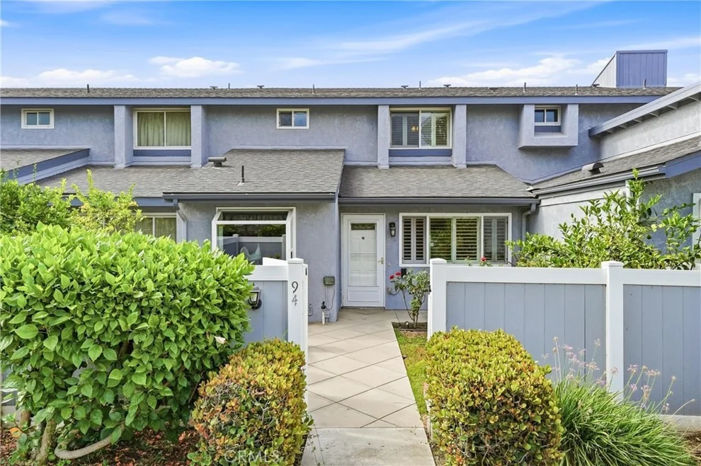 Unit for sale at 900 W Sierra Madre, Azusa, CA 91702