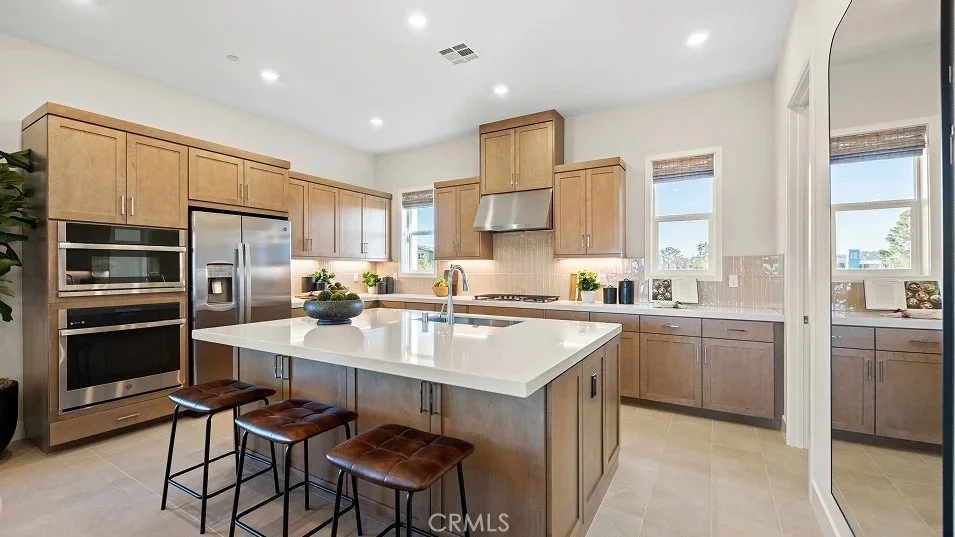 Unit for sale at 840 Sonia, Irvine, CA 92618