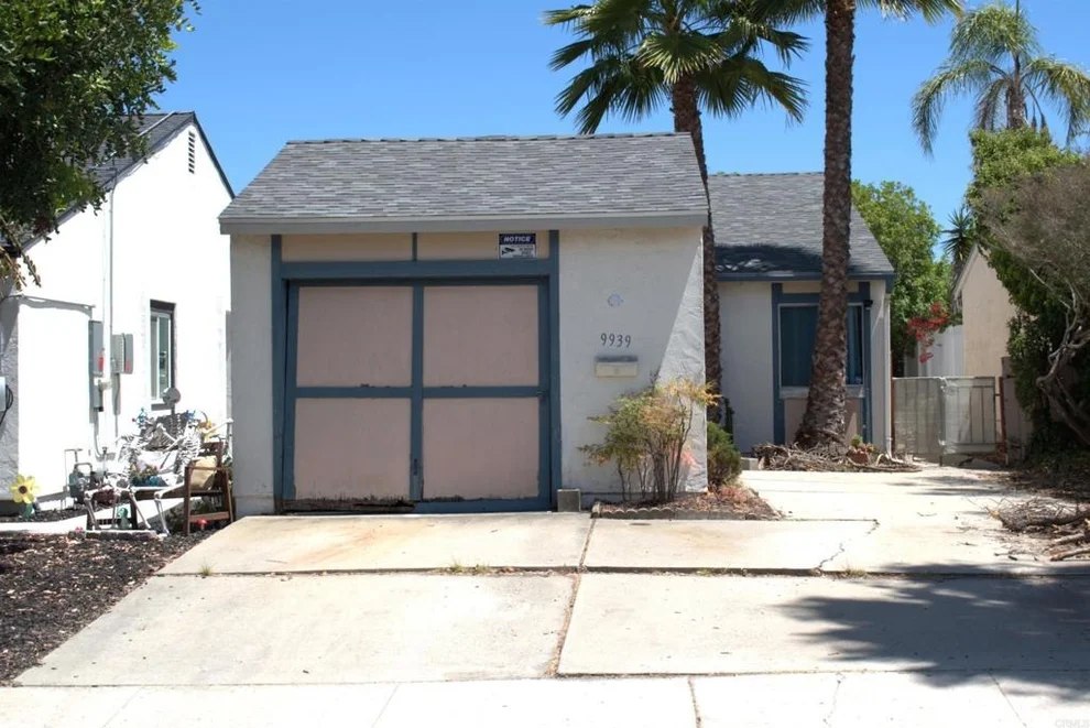 Unit for sale at 9939 Paseo Montalban, San Diego, CA 92129