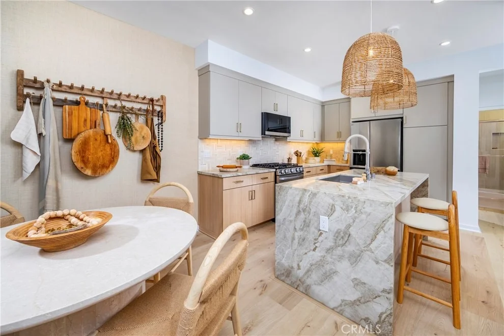 Unit for sale at 857 E Florista Lane, Alhambra, CA 91801