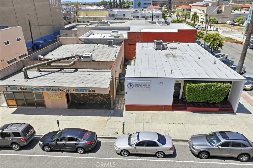 Unit for sale at 105 101-109 S Locust Street, Inglewood, CA 90301
