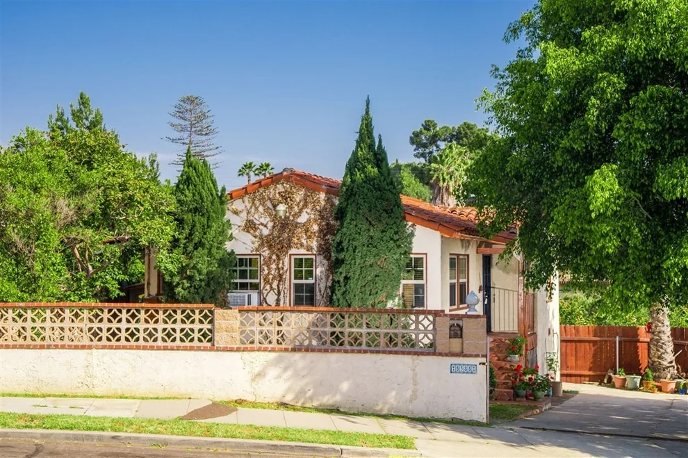 Unit for sale at 5385 Manzanares Way, San Diego, CA 92114